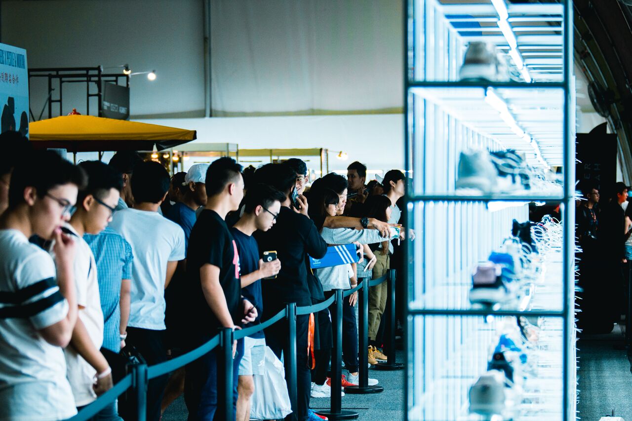 Sneakerlah tahun ini lebih gempak!