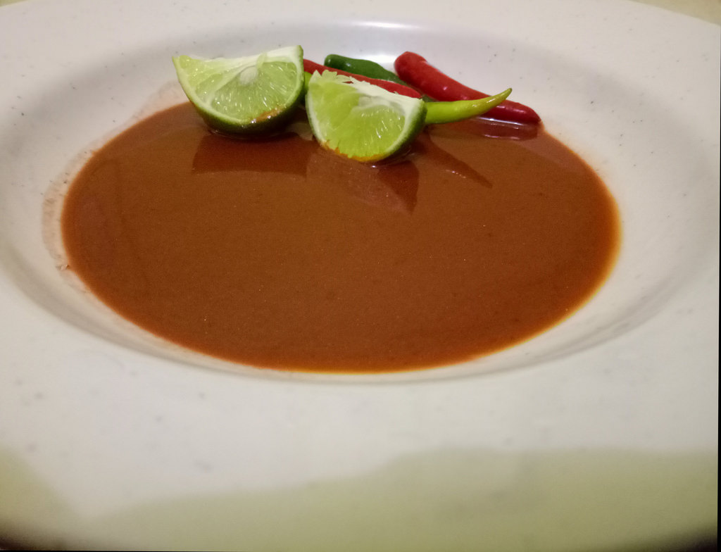 Selalu dinikmati dalam bentuk cecair.