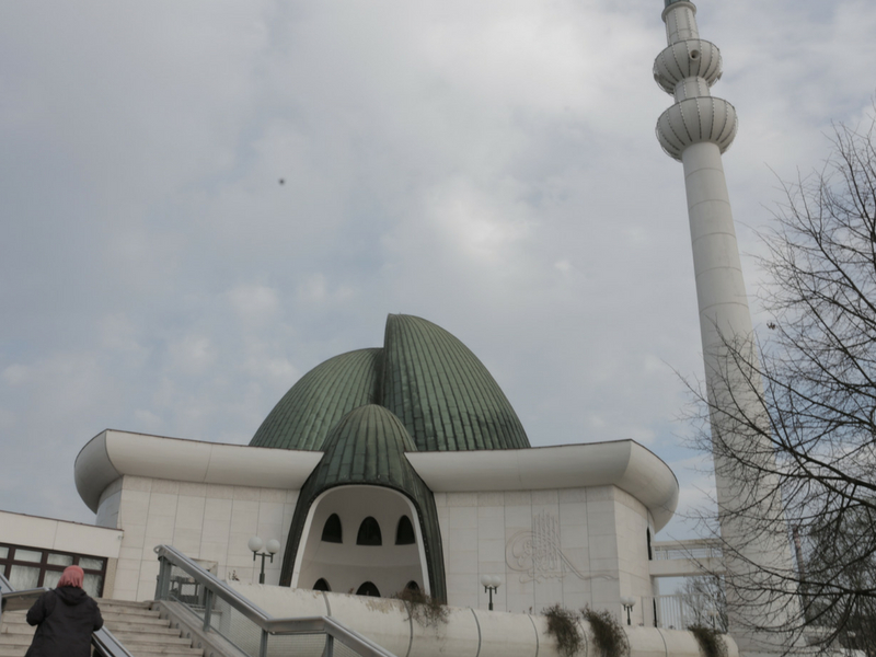 Masjid Zagreb di Pusat Islam Zagreb.
